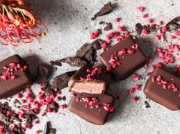 Folklore - Choc Raspberry Slice 40g